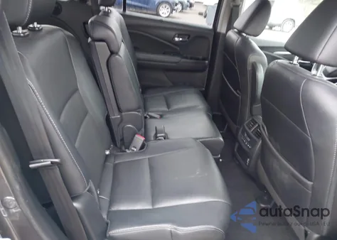 2021 Honda Pilot 2Wd Special Edition z USA, uszkodzony, nr VIN 5FNYF5H22MB040947